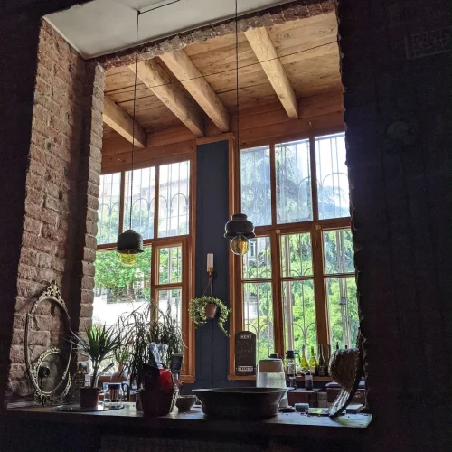 Entire Historical 1910 Apartment